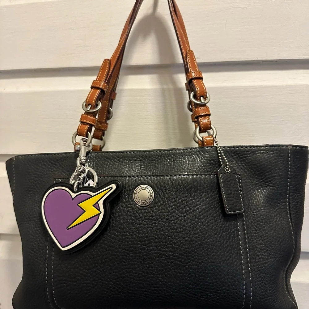 Coach Purple and Yellow lighting Heart Key fob / bag Charm - Picture 7 of 8